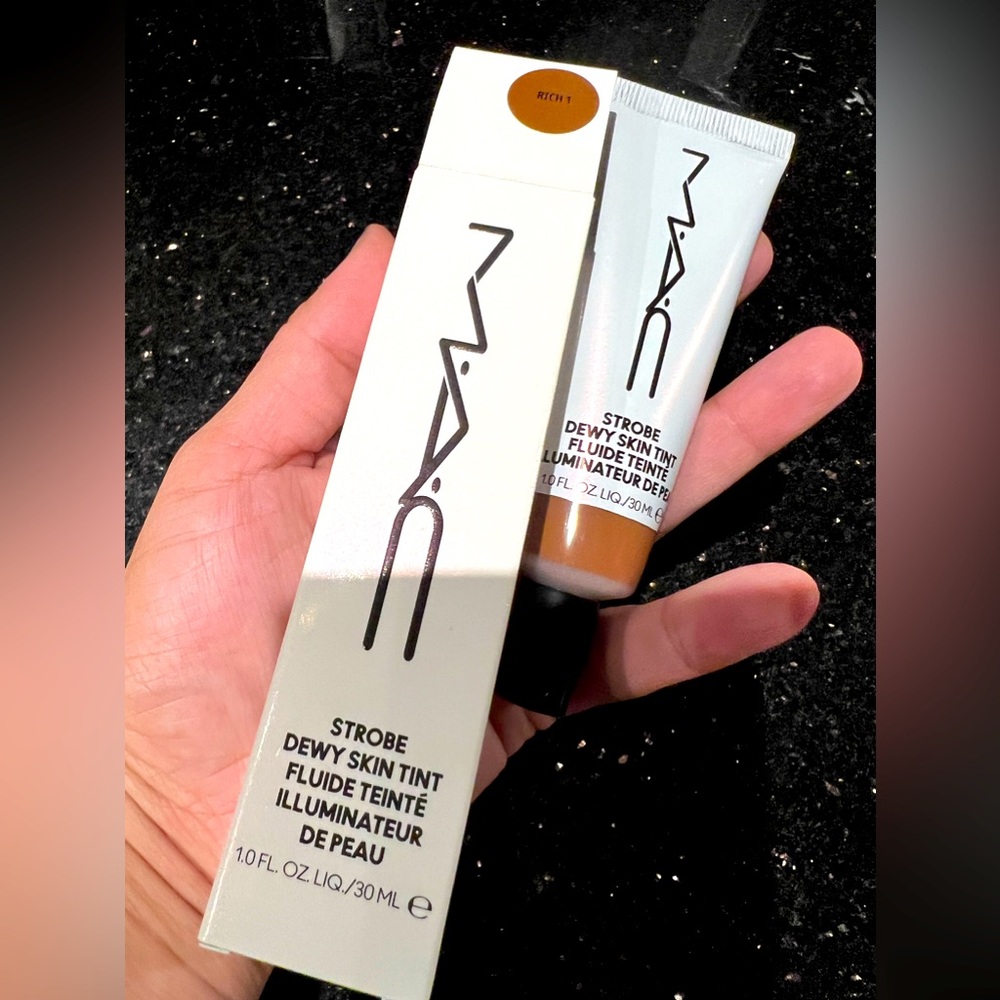 NEW MAC Strobe Dewy Skin Tint